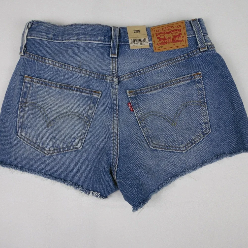 Levis true classic